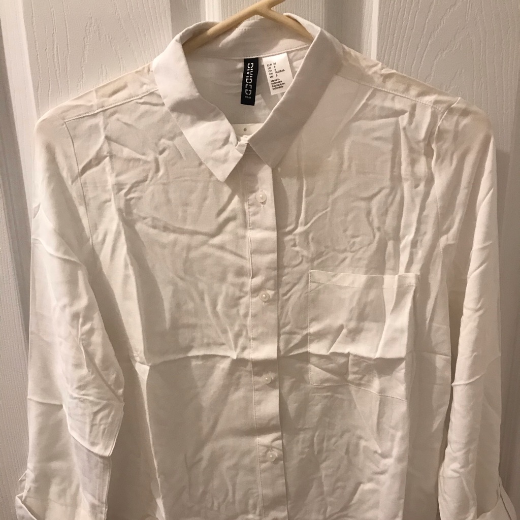 Hm Button Down